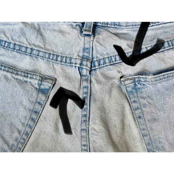 Faded Glory Relaxed Fit High Rise Light Wash Blue Jeans sz 18 - Picture 12 of 13